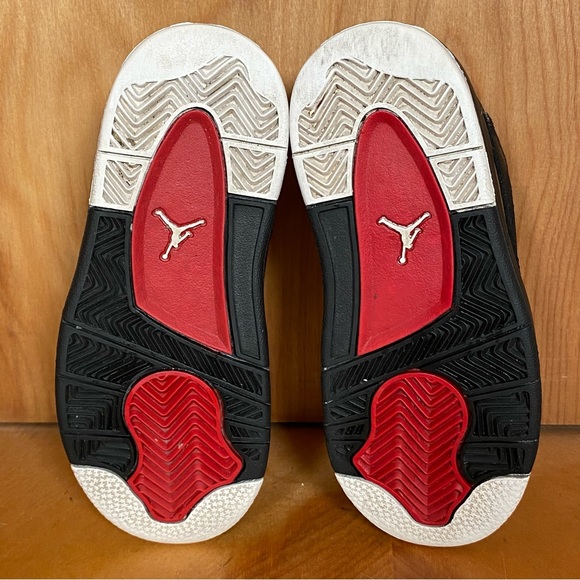 Kids 9 Jordan Dub Zero Mid Athletic Shoes Black Red SEF0860 - Picture 8 of 9